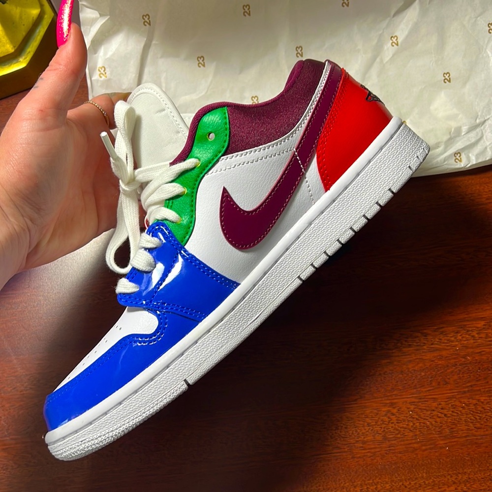 Brand New With Box! Air Jordan’s 1 Low SE